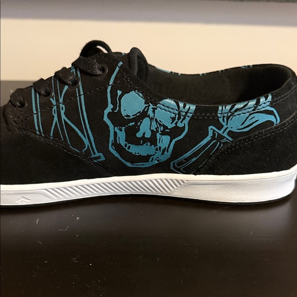 Emerica ROMERO LACED X AVETT Sneakers - Picture 5 of 8